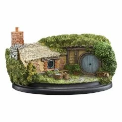 Hobbit, The Premium Collectibles Official Weta Workshop Hobbit 35 Bagshot Row Diorama Statue