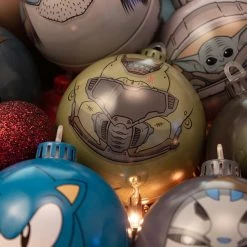 Bethesda Christmas Decoration Bauble Heads DOOM ‘DOOM Slayer’ Christmas Decoration / Ornament