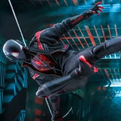 Official Hot Toys Marvel Spider-Man Miles Morales 2020 Suit 1:6 Scale Figure