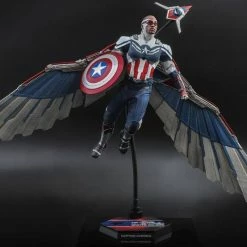 Avengers Official Hot Toys The Falcon And The Winter Soldier Captain America 1:6 Scale Figure