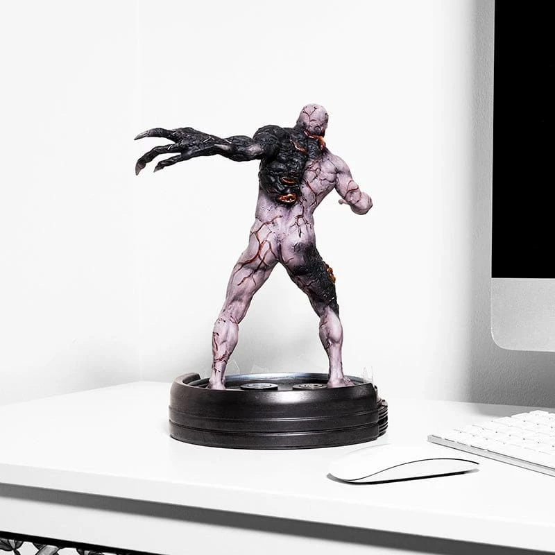 Flash Sale ⌛ Resident Evil Tyrant T-002 Limited Edition Statue ✔️ 8 Resident Evil Tyrant T-002 Limited Edition Statue