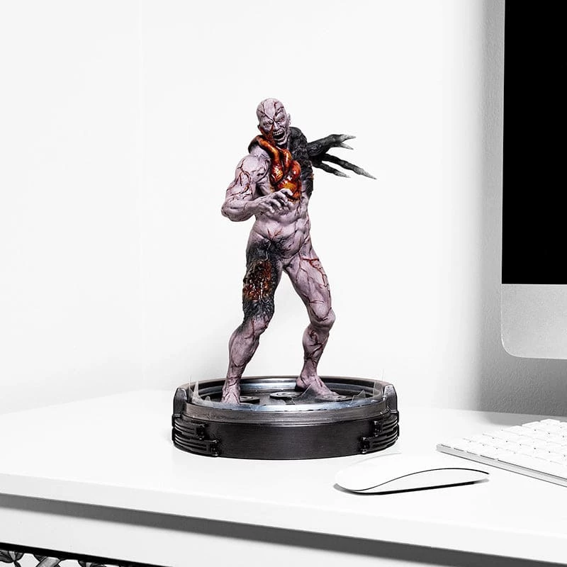 Flash Sale ⌛ Resident Evil Tyrant T-002 Limited Edition Statue ✔️ 9 Resident Evil Tyrant T-002 Limited Edition Statue