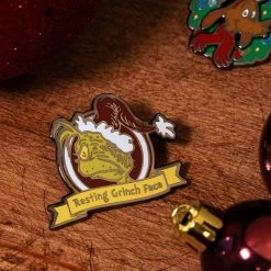 Accessories Pin Kings The Grinch Christmas Pin Badge Set 1.2