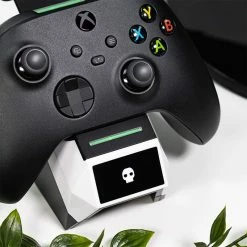Gaming Accessories Numskull Xbox Series X And Series S Fast Charge Twin Charging Dock